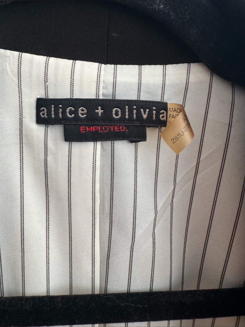 Alice + Olivia Black Employed Cropped Open-Front Blazer Size Small Petite - Picture 3 of 9